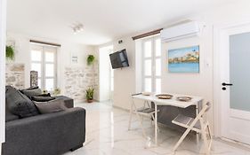 Syros Doublets Apartments